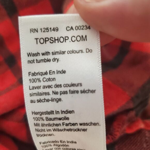 Topshop Oversized Red Plaid Button-Up Shirt size 2 in Red/Black - Picture 13 of 13